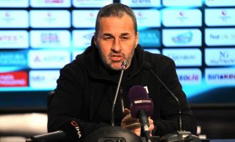 Yalçın Koşukavak: 'Play-off oynarız diye umut ediyorum'