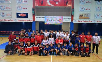 Yılın En İyi Sporcuları Ödüllendirildi