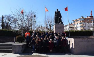 “Yüce Atatürk’ün izinde daha büyük başarılara imza atacağız”