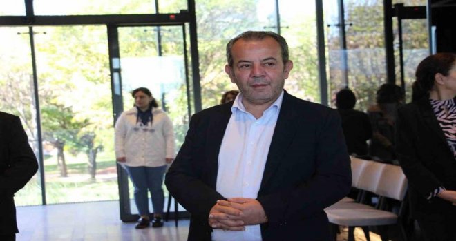 Tanju Özcan CHP’ye geri döndü: ‘Baba evine döndüm’