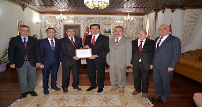 Tapu Ve Kadastro Müdürlüklerine 'Erişilebilirlik Belgesi'Verildi