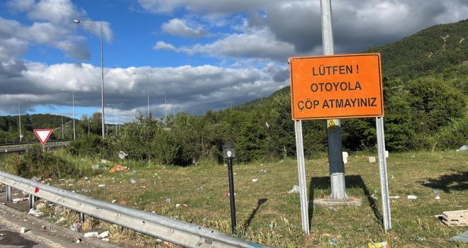 Tatilcilerden geriye çöpler kaldı……