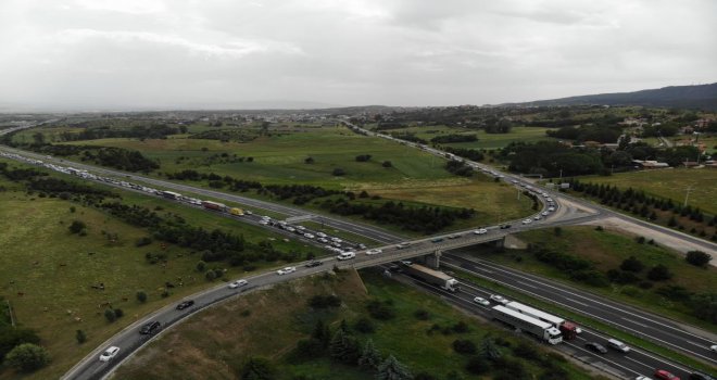 Tatilcilerin trafik çilesi: Son dakika.....
