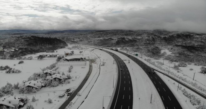 TEM'in Bolu Dağı Tüneli geçişi havadan görüntülendi......
