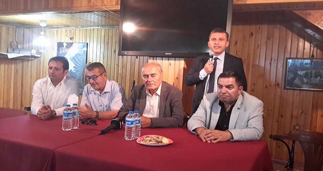 Türkoğlu; ‘Belediye’yi deştikçe her tarafından pislik çıkıyor, her tarafından yolsuzluk akıyor’