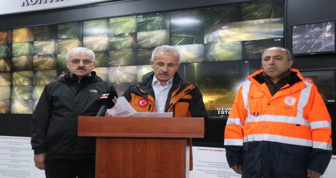 Ulaştırma ve Altyapı Bakanı Uraloğlu: 'Ekiplerimiz süratle yol açma çalışmalarını sürdürüyor'