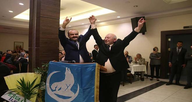 Ülkücüler 31 Mart seçimleri için Zafer Yemini Etti