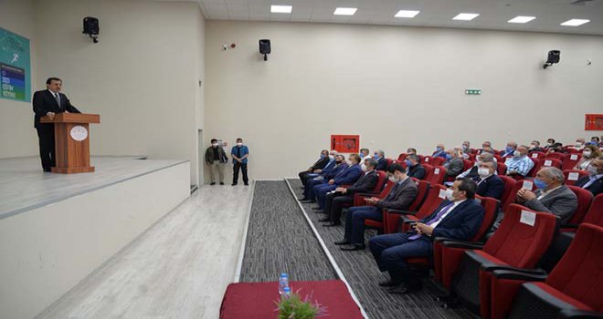 Vali Ümit Muhtarlarla Bir Araya Geldi….