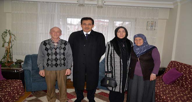 Vali Ümit ve Eşinden Şehit Ailelerimize Ziyaret…