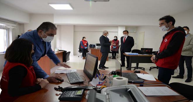 Vali Ümit’ten Vefa Grubu’na İnceleme Ziyareti