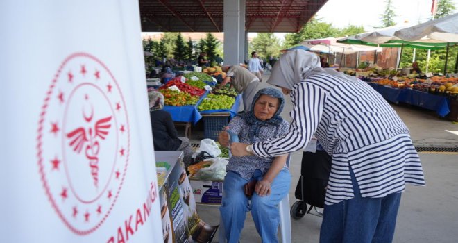 Yaşları 70'i aştı ama testleri zorlanmadan geçtiler