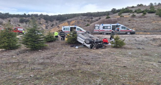 Yoldan çıkan otomobil takla attı: 5 yaralı...